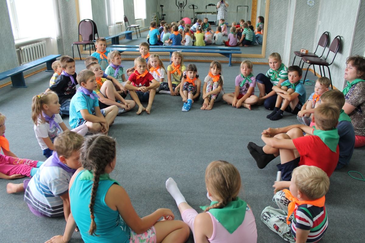 1 июля 2016 года состоялось открытие 2 смены летнего оздоровительного лагеря с дневным пребыванием «Радуга» для детей из малообеспеченных семей, который функционирует при ГКУ «СЗН по Старошайговскому району РМ» уже много лет.